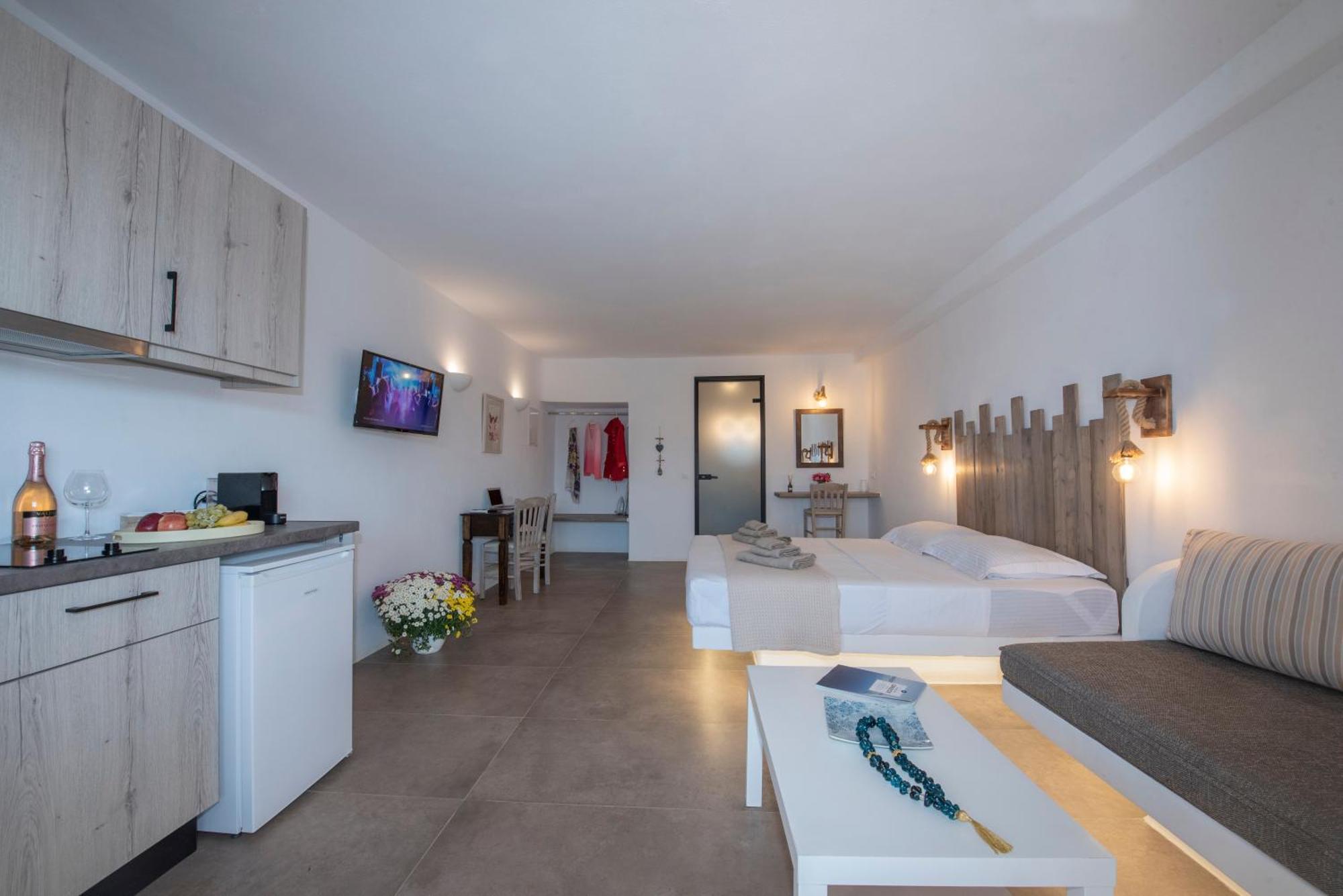 Myrsini'S Luxury Suites Merchia Mykonos Town Exterior photo